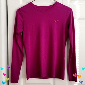(SOLD!) Nike dri-fit long sleeve tee